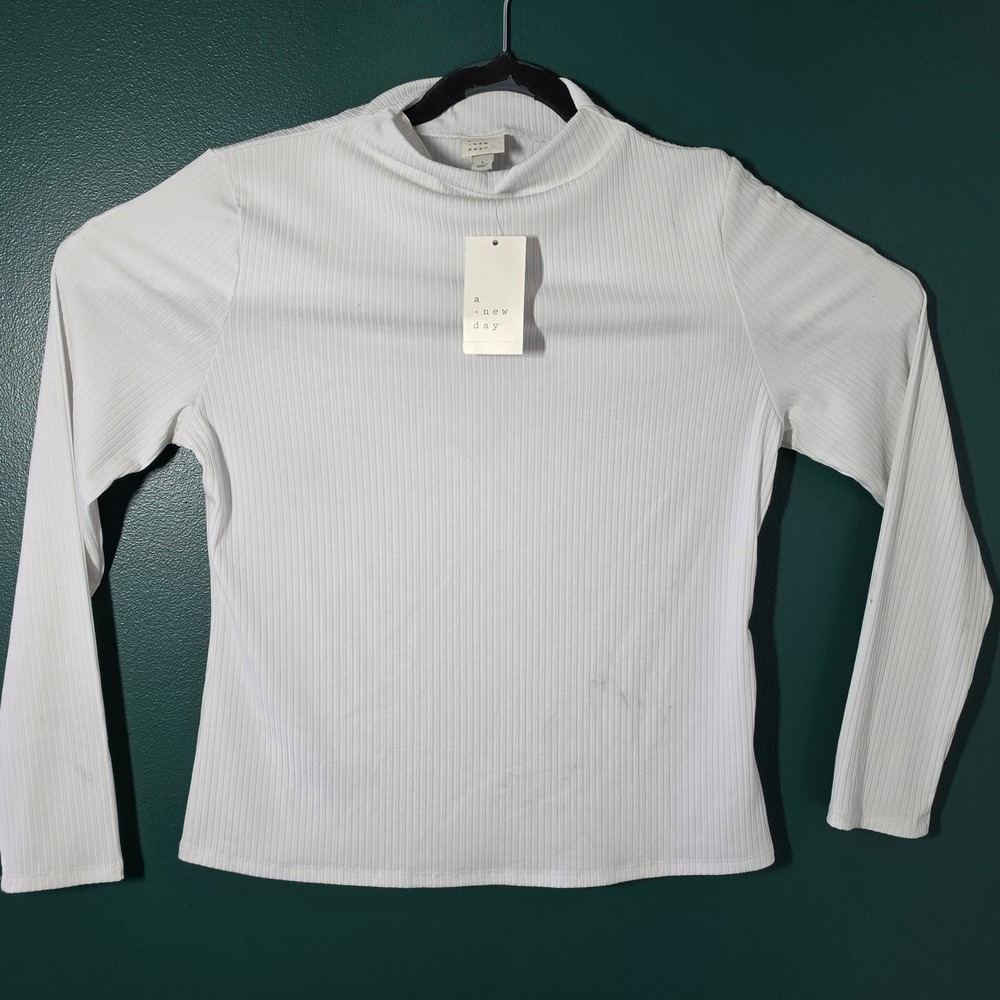A New Day Womens White Ribbed Mock Neck Long Sleeve Top Size L NWT Stain